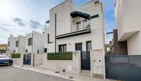 Buy property in Orihuela Costa, Spain. PAU 26 area, 3 bedrooms, 90 m² - photo 5