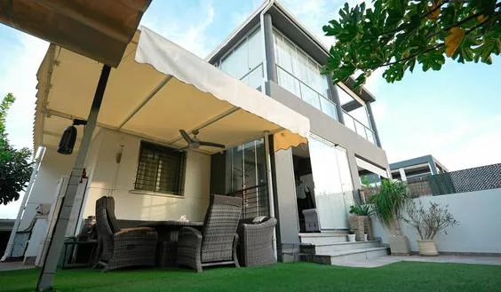 Buy property in Torrevieja, Spain. Los Angeles area, 3 bedrooms, 95 m² - photo 1