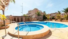 Apartment for sale in Orihuela Costa, Spain. Lomas de Cabo Roig area, 3 bedrooms, 170 m² - photo 2