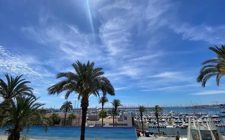 Продажа квартир в Торревьеха, Испания. Район torrevieja, 4 спальни, 130 m²