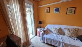 Buy an Apartment in Spain, Torrevieja. torrevieja area, 2 bedrooms, 65 m² - photo 4