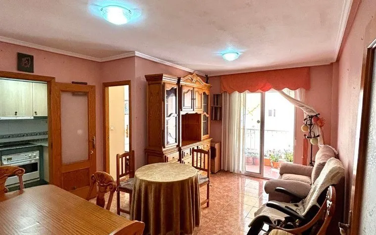Apartment in Torrevieja, Spain. Centro area, 2 bedrooms, 75 m²