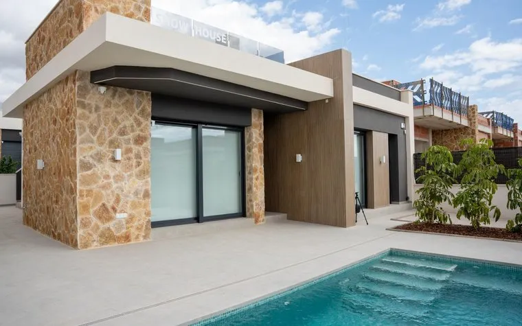 Buy a home in Spain. Lo Marabú area, 3 bedrooms, 107 m2, 3 bedrooms, 107 m² — €532000