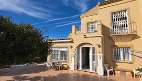 Buy an Town house in Spain, Torrevieja. Aguas Nuevas area, 3 bedrooms, 102 m² - photo 4