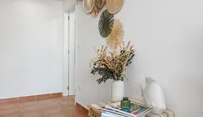 Property in Guardamar del Segura. Pueblo area, 3 bedrooms, 107 m² - photo 6