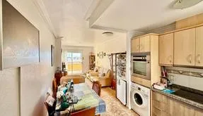 Buy real estate in Torrevieja, Spain. Paseo maritimo area, 3 bedrooms, 103 m² - photo 5