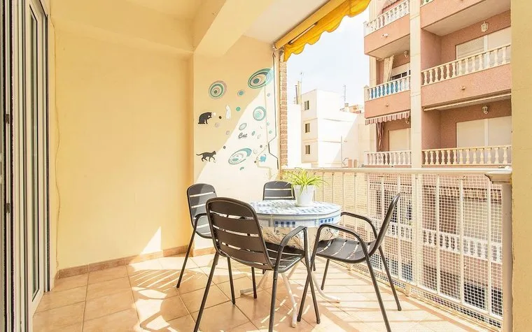 Buy an Apartment in Torrevieja, Spain. Playa del Cura area, 3 bedrooms, 125 m²