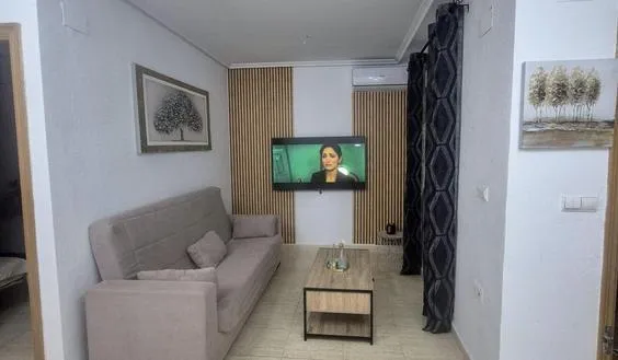 Apartment in Torrevieja, Spain. Centro area, 3 bedrooms, 79 m² - photo 1