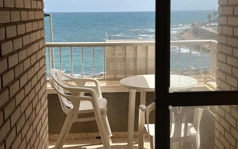 Apartment in Torrevieja, Spain. Playa de los Locos area, 3 bedrooms, 94 m²