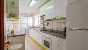 Buy an Penthouse in Torrevieja, Spain. Playa del Cura area, 2 bedrooms, 75 m² - photo 6