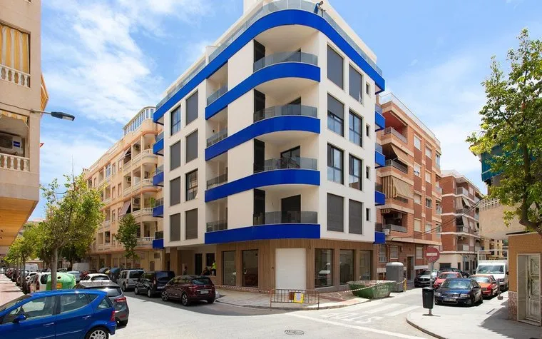 Real estate in Spain, Torrevieja. Paseo maritimo area, 2 bedrooms, 82 m²