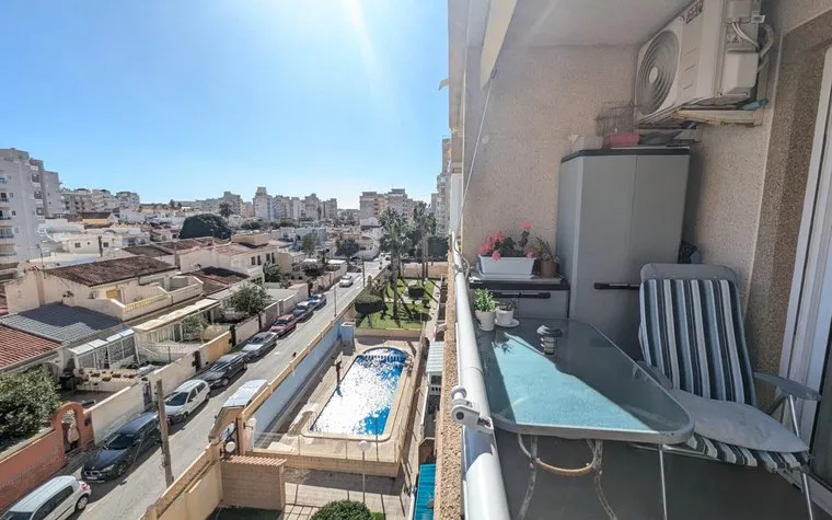 Property in Torrevieja. Nueva Torrevieja area, 2 bedrooms, 59 m2