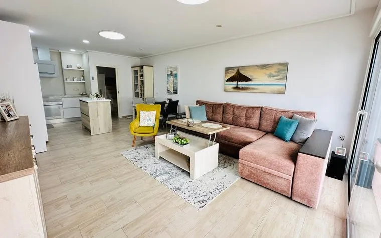 Property in Torrevieja. La siesta area, 2 bedrooms, 95 m2