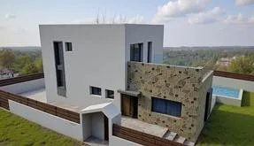 Buy a home in Spain. Ciudad de las comunicaciones area, 4 bedrooms, 169 m2 - photo 4