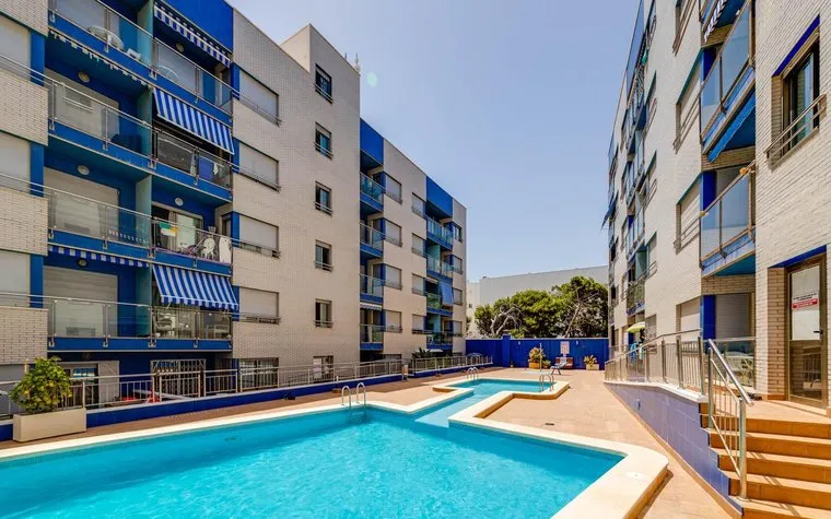 Buy an Studio in Spain, Torrevieja. Playa de los Locos area, 49 m², 49 m² — €121900