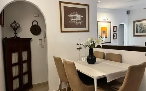 Buy an penthouse in Torrevieja, Spain. torrevieja area, 3 bedrooms, 65 m²