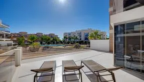 Property in Orihuela Costa. Campoamor area, 3 bedrooms, 83 m² - photo 2