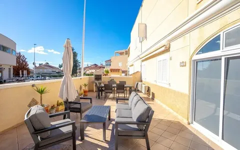 Orihuela Costa real estate, Town house for sale. Zeniamar-Horizonte-La Campana area, 3 bedrooms, 131 m2