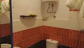 Buy real estate in Torrevieja, Spain. Parque de las Naciones area, 30 m2 - photo 4