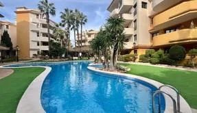 Real estate Torrevieja, apartment for sale. Punta Prima area, 2 bedrooms, 117 m² - photo 2