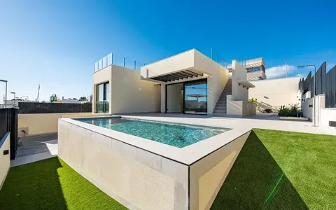 Real estate in Spain, Villa. Alberca area, 4 bedrooms, 200 m2