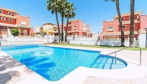 Buy an Town house in Torrevieja, Spain. Los balcones area, 3 bedrooms, 96 m2 - photo 2