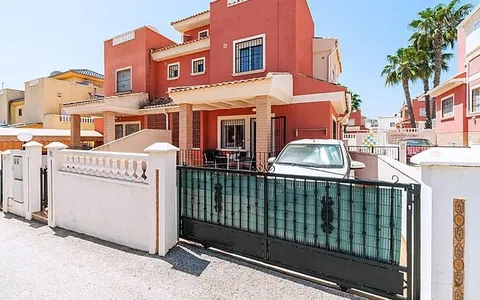 Buy an Town house in Torrevieja, Spain. Los balcones area, 3 bedrooms, 96 m2