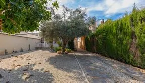 Buy an Town house in Spain, Torrevieja. El chaparral area, 3 bedrooms, 60 m2 - photo 4