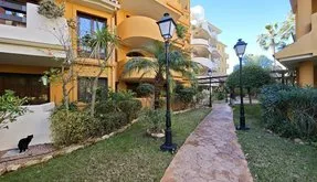 Real estate Torrevieja, Apartment for sale. Punta Prima area, 2 bedrooms, 101 m² - photo 2