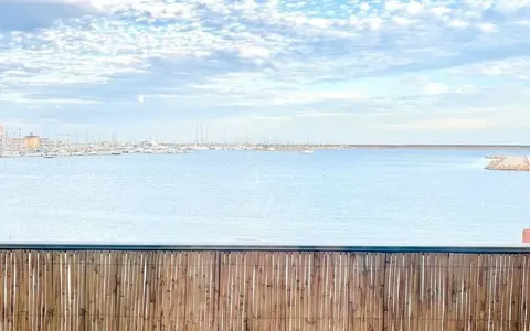 Bienes raíces en España, Torrevieja. Zona de la  Acequion, 2 dormitorios, 77 m²