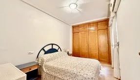 Real estate in Spain, Torrevieja. Centro area, 2 bedrooms, 60 m² - photo 4