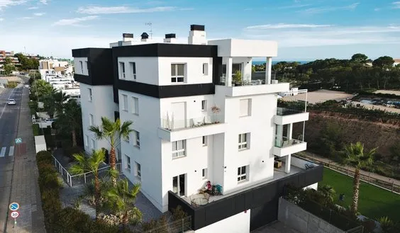 Buy real estate in Orihuela Costa, Spain. Villamartín-Las Filipinas area, 3 bedrooms, 88 m² - photo 1