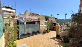 Property in Torrevieja. Aguas Nuevas area, 3 bedrooms, 169 m² - photo 6