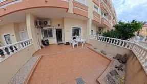 Real estate Torrevieja, Apartment for sale. Centro area, 2 bedrooms, 72 m² - photo 4