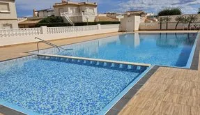 Real estate Torrevieja, Bungalow for sale. Los Balcones - Los Altos del Eden area, 3 bedrooms, 100 m² - photo 2