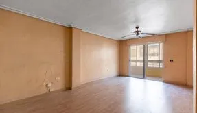 Torrevieja, Spain. Buy an Apartment . Avenida Habaneras area, 3 bedrooms, 95 m² - photo 4