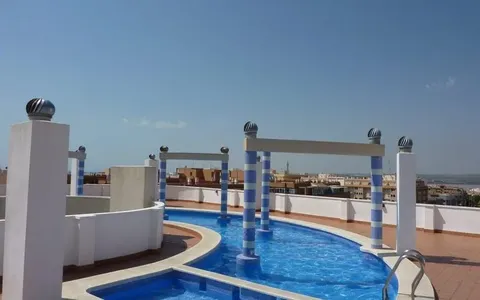 Buy an Penthouse in Torrevieja, Spain. torrevieja area, 2 bedrooms, 52 m²