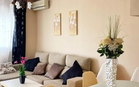 Bienes raíces en España, Torrevieja. Zona de la  La Siesta - El Salado - Torreta, 4 dormitorios, 111 m²