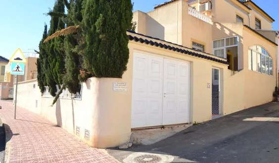 Real estate in Spain, Torrevieja. Los Balcones area, 3 bedrooms, 89 m² - photo 1