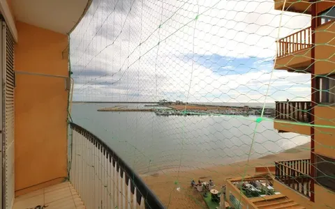Apartment for sale in Torrevieja, Spain. Acequion area, 3 bedrooms, 106 m², 3 bedrooms, 106 m² — €230000