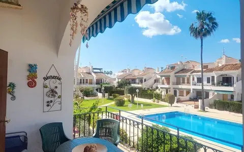 Bungalow in Spain buy . Pueblo Latino area, 2 bedrooms, 69 m²