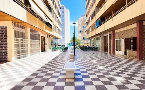 Buy property in Torrevieja, Spain. Acequion area, 3 bedrooms, 101 m², 3 bedrooms, 101 m² — €137500