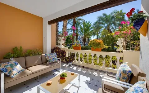 Apartment for sale in Torrevieja, Spain. Playa de los Locos area, 2 bedrooms, 72 m2, 2 bedrooms, 72 m² — €310000