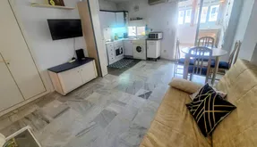 Apartment in Torrevieja, Spain. Estacion de autobuses area, 1 bedroom, 33 m² - photo 2