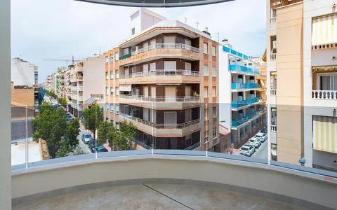 Leilighet в Torrevieja, Spania. område Playa del Cura, 2 soverom, 86 m²