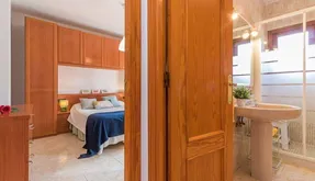 Bungalow in Orihuela Costa, Spain. La Zenia area, 3 bedrooms, 195 m² - photo 5