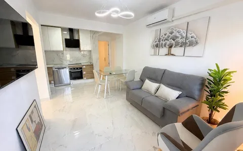 Buy an Apartment in Torrevieja, Spain. Parque de las Naciones area, 2 bedrooms, 52 m2