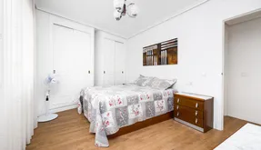 Buy an Apartment in Torrevieja, Spain. Centro area, 3 bedrooms, 116 m2 - photo 4