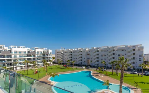 Buy an Apartment in Guardamar del Segura, Spain. EL RASO area, 2 bedrooms, 87 m2, 2 bedrooms, 87 m² — €259000