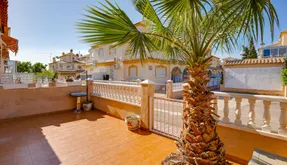 Penthouse in Orihuela Costa, Spain. Playa Flamenca area, 3 bedrooms, 85 m² - photo 6